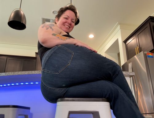Stroke Your Cock For Stepmom’s Jeans